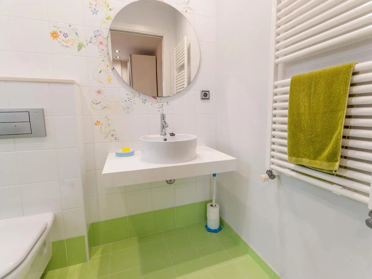 Lively Holiday Home In L'Escala With Swimming Pool 0*,  Spanien
