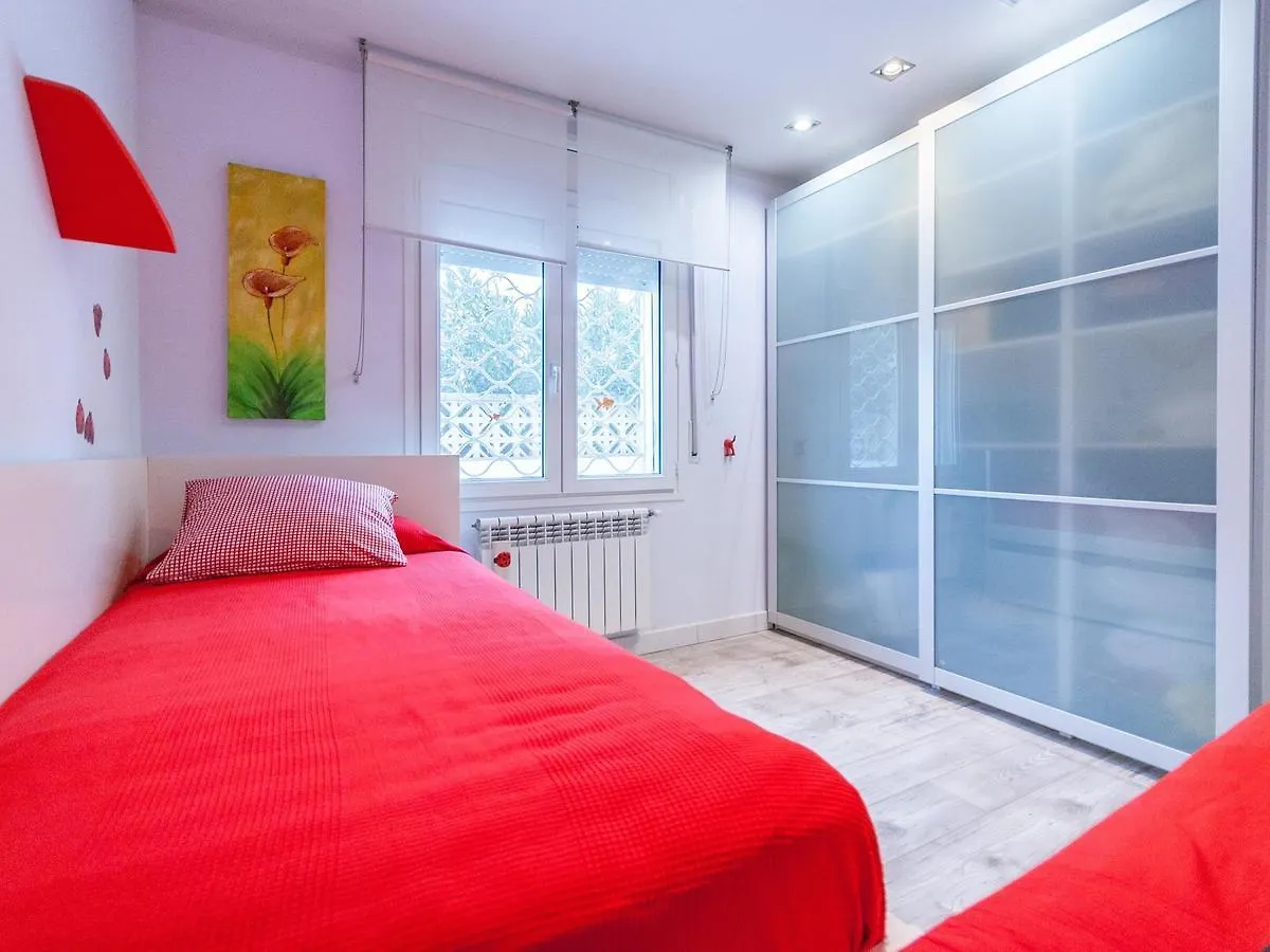 Lively Holiday Home In L'Escala With Swimming Pool Spanien